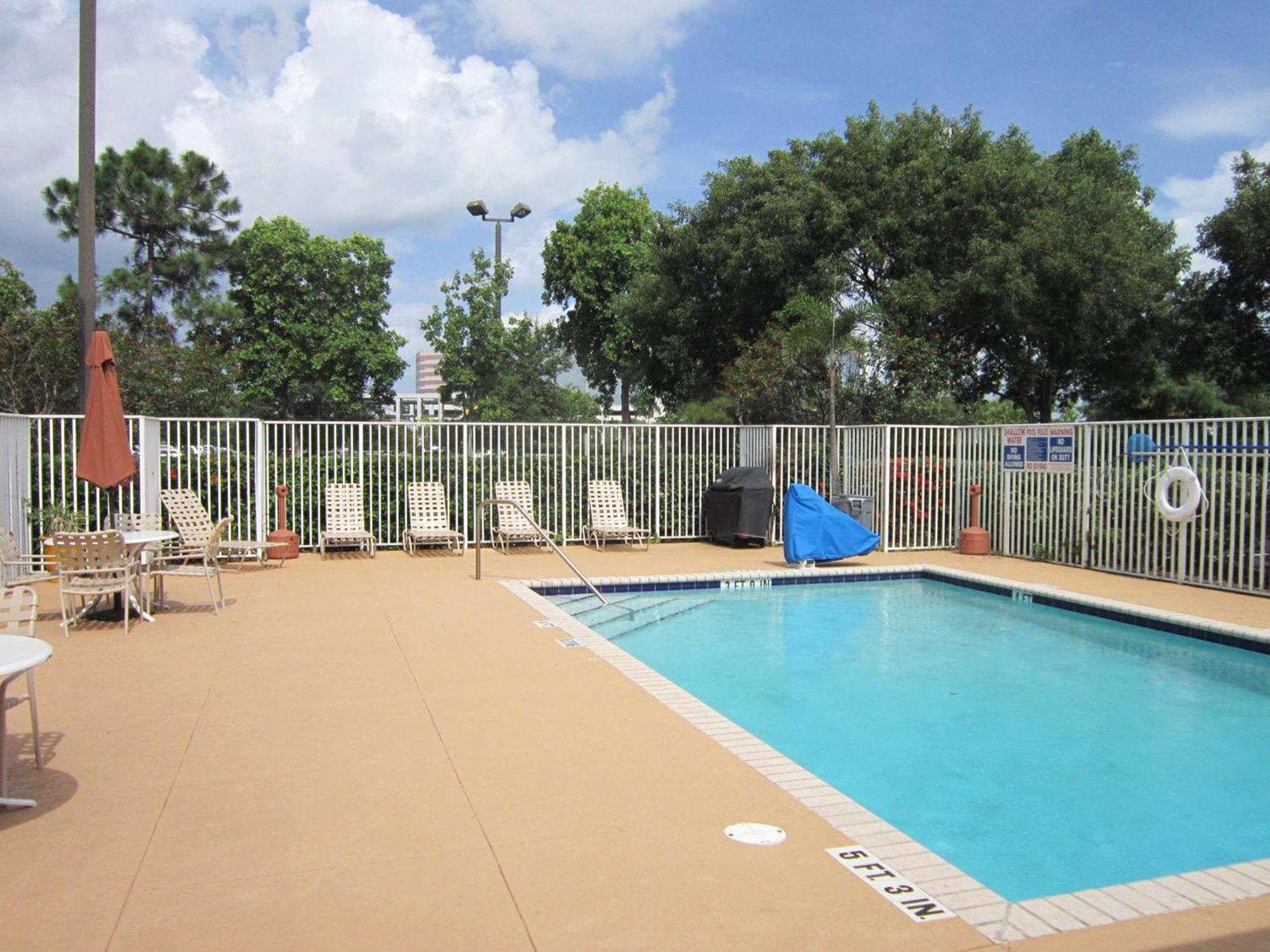 Extended America - Lauderdale - Cypress Creek - Nw 6th Way Hotel Fort Lauderdale